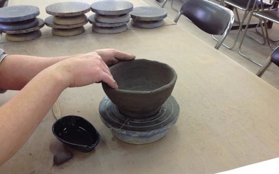 信楽陶苑 たぬき村で使えるクーポン一覧｜レジャーの割引クーポン ダレモ【おでかけ】
