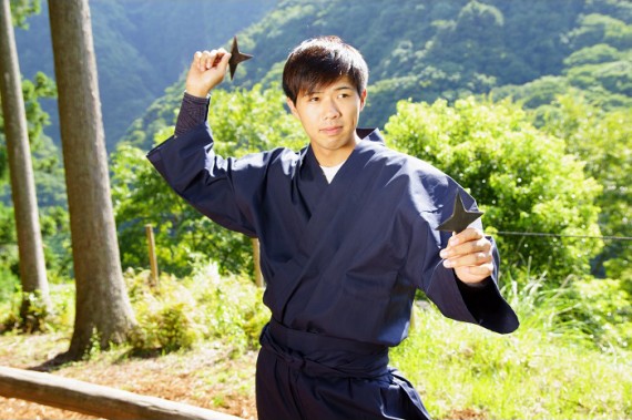 赤目四十八滝・忍者修行の里で使えるクーポン一覧｜レジャーの割引クーポン ダレモ【おでかけ】