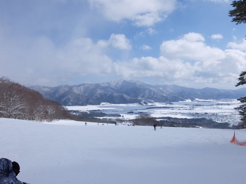 長いクワッドと広いコース