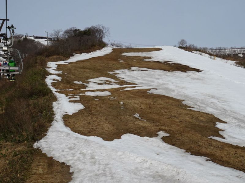 4月10日はリーゼンスラロームｺｰｽ最終日
