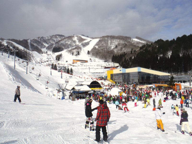 ＤＪブースがあって気分も盛り上がる！