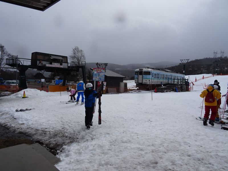 雪不足でした