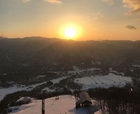 日の出を見ながらすべれました